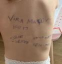 Ucraina, bimba con nome scritto sul corpo