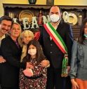 Nonna Irma con la famiglia e il sindaco Davide Bortolato