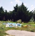 discarica abusiva in via Lauretana a Montebelluna 