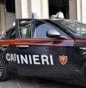 Sfascia l'auto e scappa a letto per evitare l'alcoltest