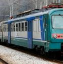 Papà scende per obliterare il biglietto, ma il treno riparte: a bordo la figlia