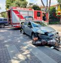 Schianto tra auto e moto a Treviso, ferita la motociclista