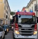 Incendio in case popolari, nove intossicati 