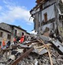 Terremoto, il giorno del dolore. Mattarella: 