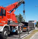 Camion bloccato da una trave in acciaio a Codognè