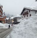 Cortina sommersa dalla neve, scatta l'