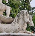 Conegliano, sfregiata la Fontana dei Cavalli