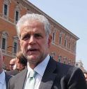 Formigoni sarà processato per corruzione