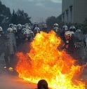Grecia, proteste e scontri ad Atene contro il nuovo piano di austerity