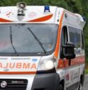 Schianto tra auto e bici, muore 52enne