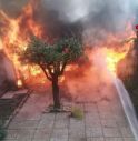 Incendio in garage, donna ricoverata in ospedale  