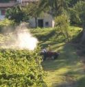 Barricati in casa contro i pesticidi