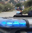 Sfregia al volto una donna, giovane arrestato