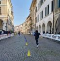 Conegliano, più di 1200 studenti a colorare Contrada Granda per La Ventuno del Cima