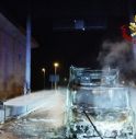 Camper a fuoco sulla Pedemontana: salvi per miracolo. 