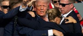 Attentato a Trump, cecchino spara e ferisce l'ex presidente - VIDEO