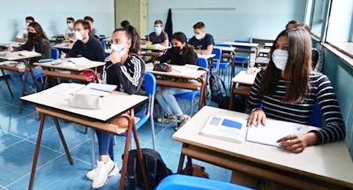 Covid, mini focolaio al Besta di Treviso: 8 studenti positivi in una classe