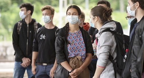 Scuola: a Padova ragazzi ai cancelli con largo anticipo