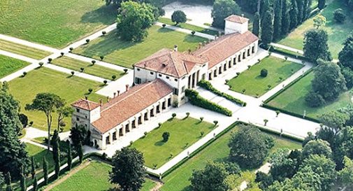 Villa Emo