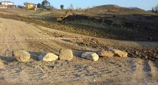 Collina asolana spianata per far posto all’ennesimo vigneto