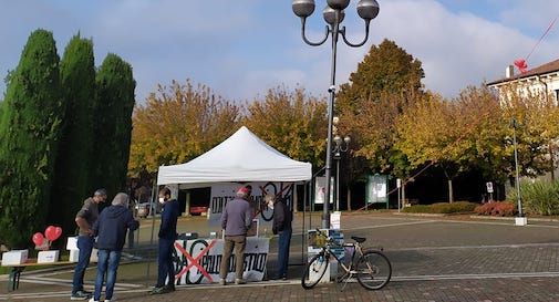 petizione contro il polo di Casale