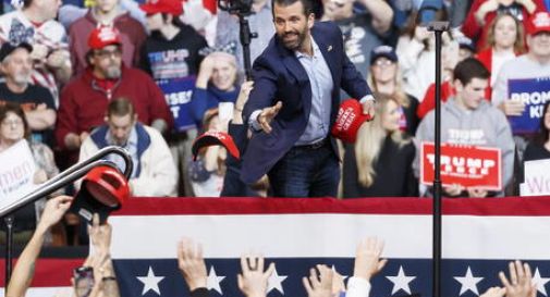 Cancellato video di Donald Jr, 'ingannevole e pericoloso'