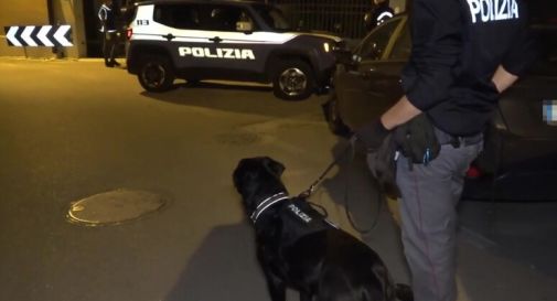 Rapiscono e torturano il ragazzo che li aveva denunciati, quattro arresti 