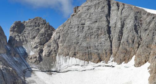 Marmolada, ghiacciaio: rilievo del crepaccio con i droni 