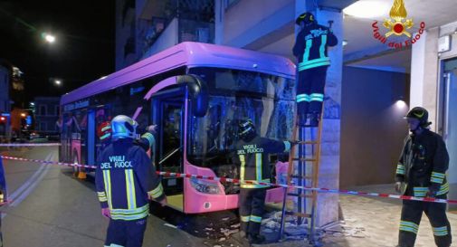 Incidente per bus di linea a Mestre, quindici feriti 