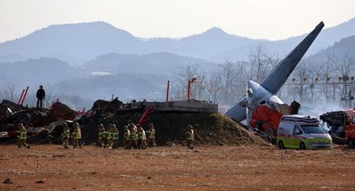 Aereo con 181 persone a bordo si schianta in Corea del Sud, almeno 120 i morti