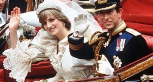 35 anni fa il matrimonio tra Carlo e Diana, ma gli inglesi non ne parlano