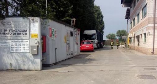 Ancora fiamme al Centro Risorse