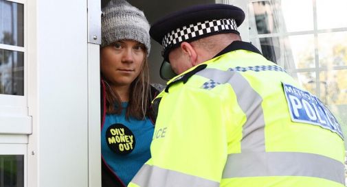 Greta Thunberg fermata ad una manifestazione a Londra