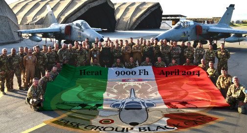 Gli AMX di Istrana per il nuovo record dell Aeronautica Militare