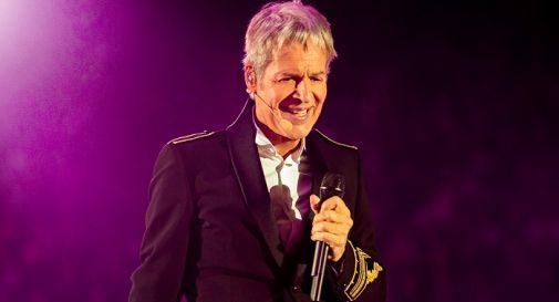 Baglioni positivo, posticipati i concerti