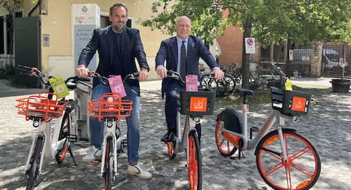 Mario Conte, Andrea De checchi