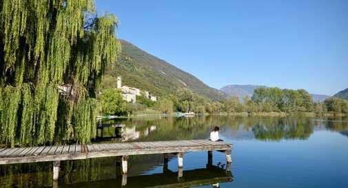 “Il consiglio regionale contro la protezione speciale per i laghi”