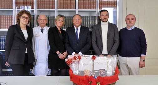 Quaranta turbanti per le pazienti oncologiche