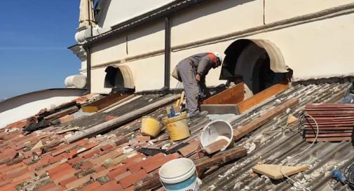 lavori sul tetto della basilica di Motta