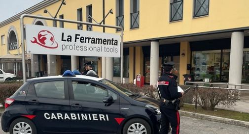 Gaiarine, spaccata in ferramenta: tentano di rubare utensili per cinquantamila euro