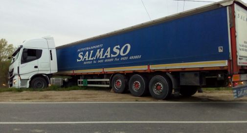 il camion via Sant'Antonino