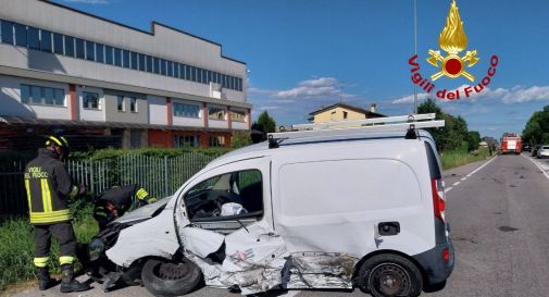 San Vendemiano, scontro tra auto e furgoncino, quattro feriti tra cui due bambini