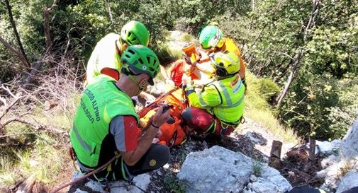 Ritrovato senza vita l'uomo scomparso a Socchieve. Soccorso un uomo a Maniago