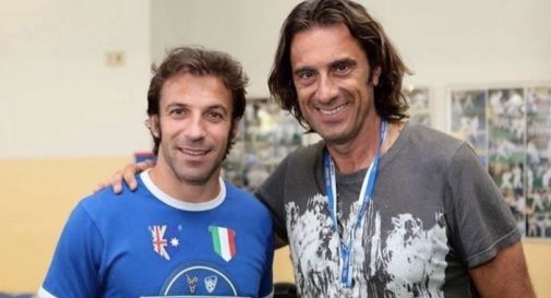 Andrea Vidotti, a destra, con l'ex calciatore Alessandro Del Piero