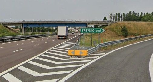 Incidente e perdita di carico sulla A27, disagi per gli automobilisti