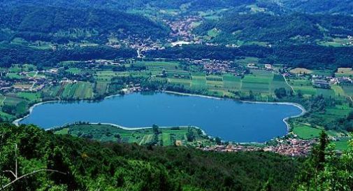 lago tarzo revine