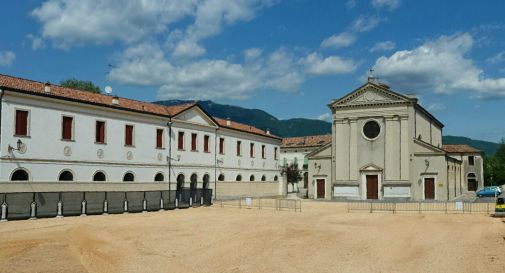 Piazza Meschio riaperta