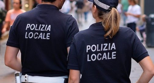 Colpisce il commerciante con una bottiglia di vodka, denunciato diciottenne di Oderzo