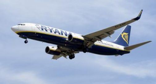 Posti vuoti in aereo per il distanziamento sociale? Ryanair non volerà