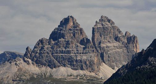 Un boato, dal Sorapis si stacca un'altra parete di roccia